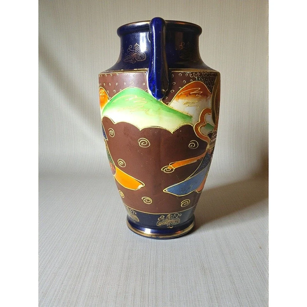 Vintage Japan Satsuma Moriage Vase 10